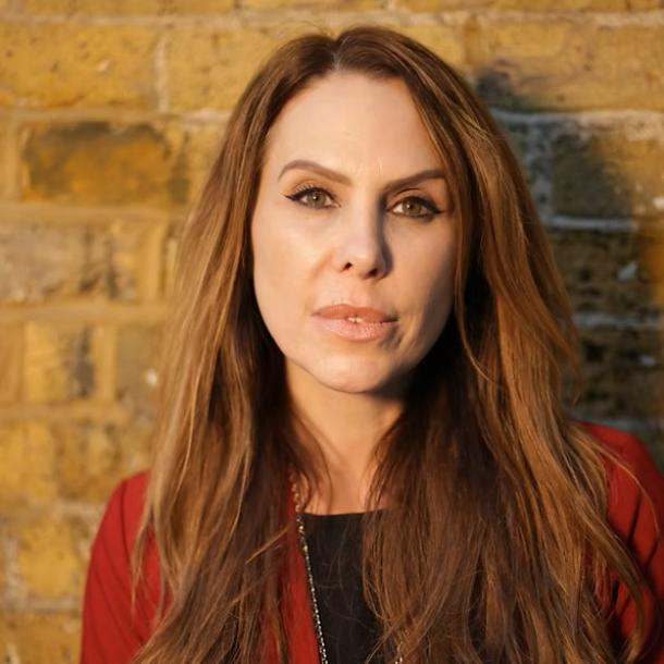 Emma Kenny 1759750201