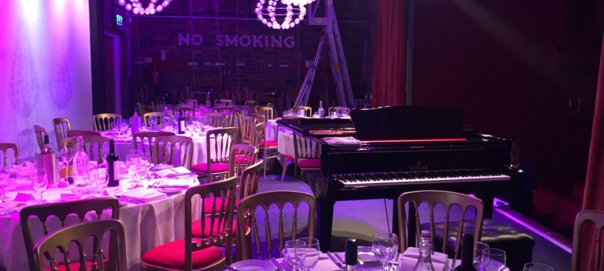 2018 11 16 59107b985636086705aabc0c717a42ae Xl